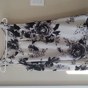Floral Ellen Tracy Top